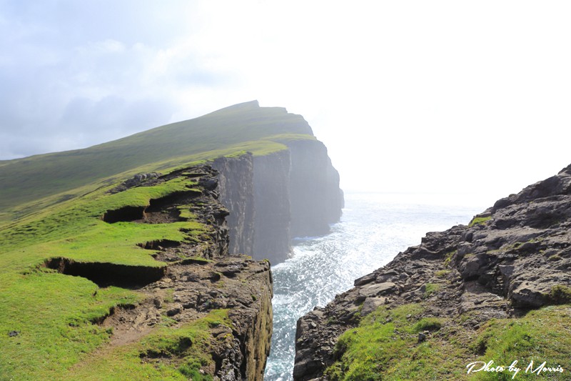 【法羅群島】瑟沃格湖 Sørvágsvatn 難以置信的海上懸湖奇景 19 Sorvagsvatn19