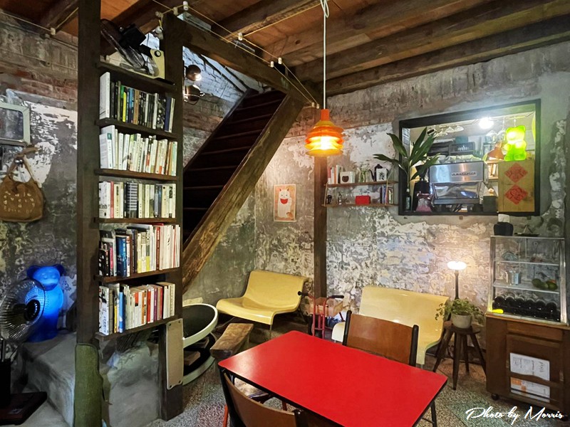 【新北】十分車站 Rainlili Cafe 從喧囂走入寧靜的優雅老宅咖啡店 5 rainlilicafe05