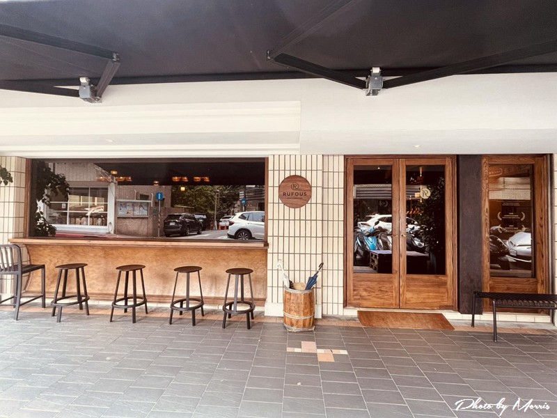 rufouscafe02